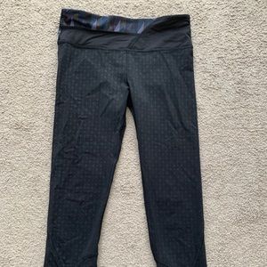 Lululemon crop leggings